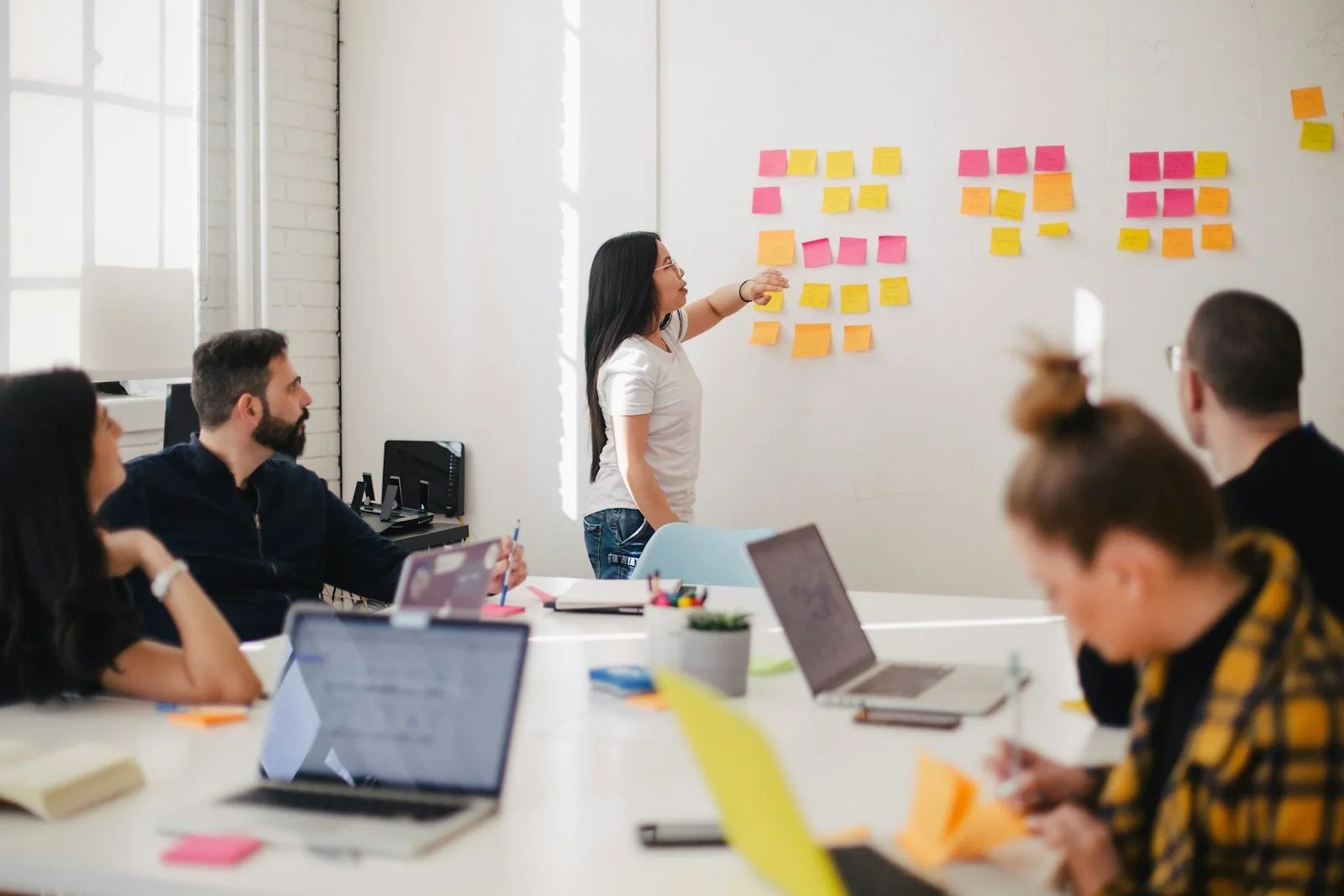 People in a collaborative discussion